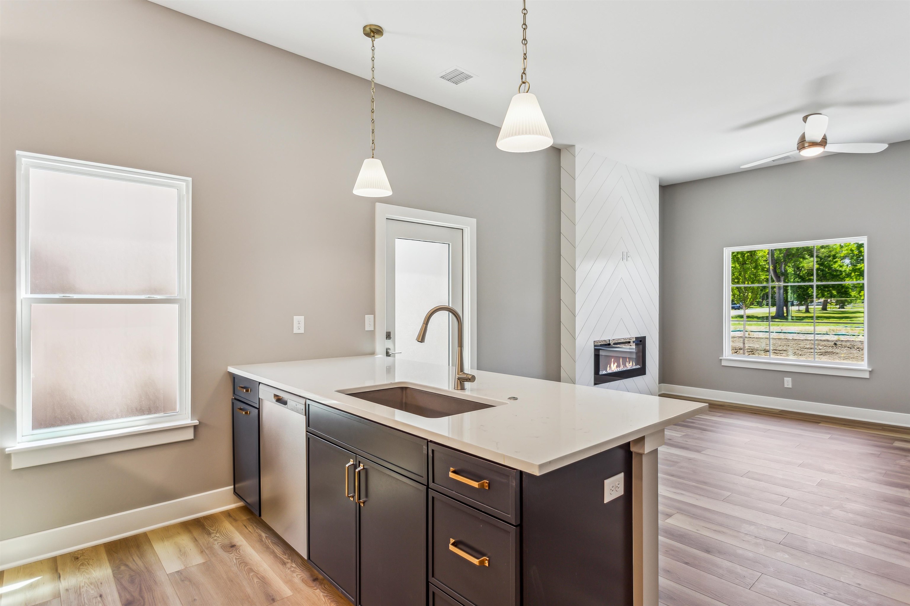 429 E Lexington Ln, Andover, Kansas image 10