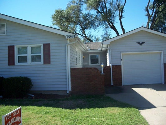 1933 W DALLAS ST, WICHITA, KS 67217 - Image c563057bb769a64bf01a65dfc6cc2b62/1738539636