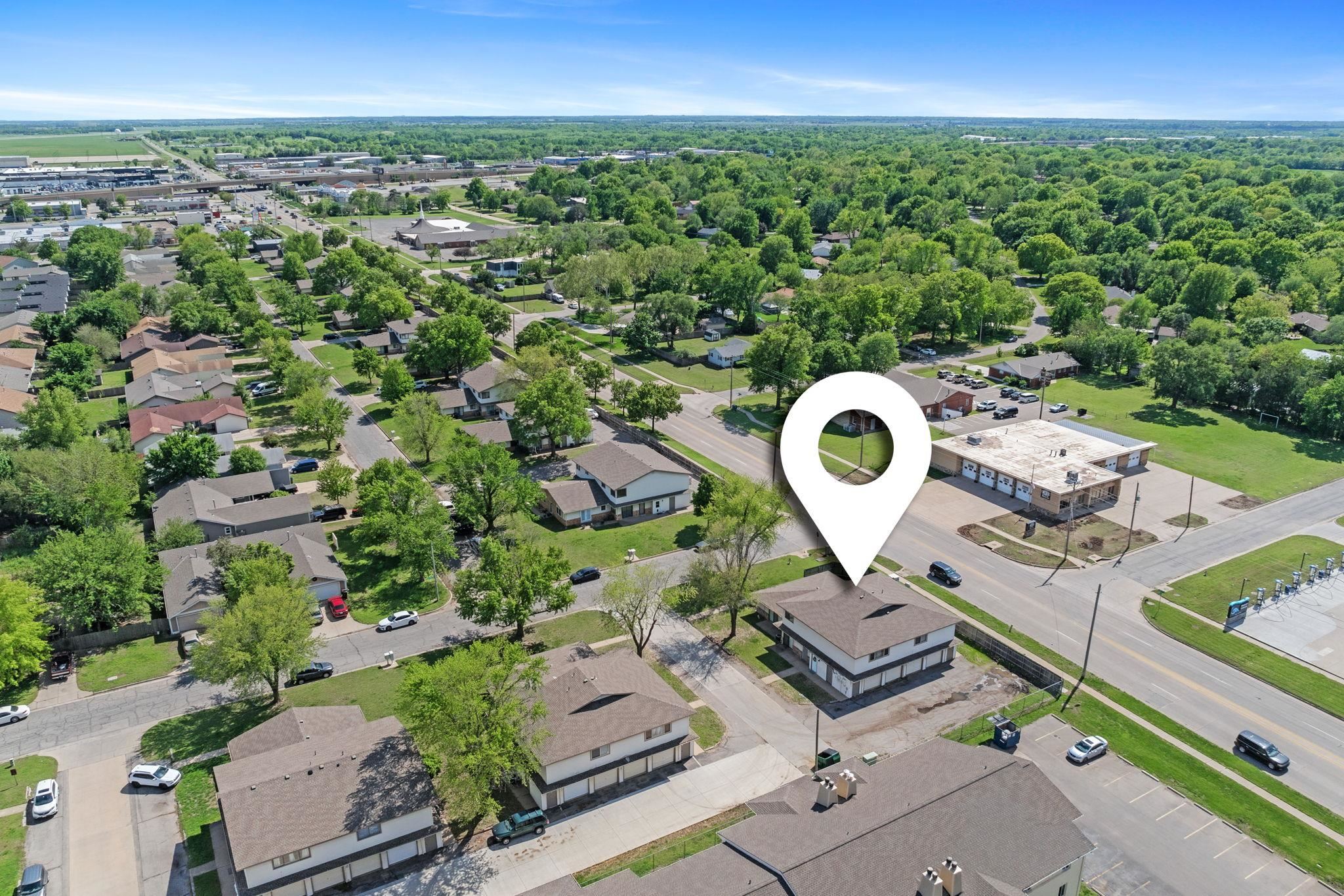 8724 W University St, Wichita, Kansas image 20