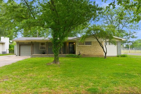 Homes For Sale - 800 N Maus Ln<br/> Sedgwick County, Wichita, KS 67212