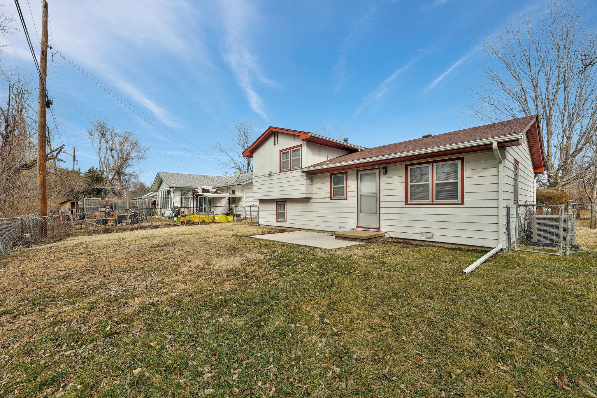 719 S Fredrick Dr, El Dorado, Kansas image 25