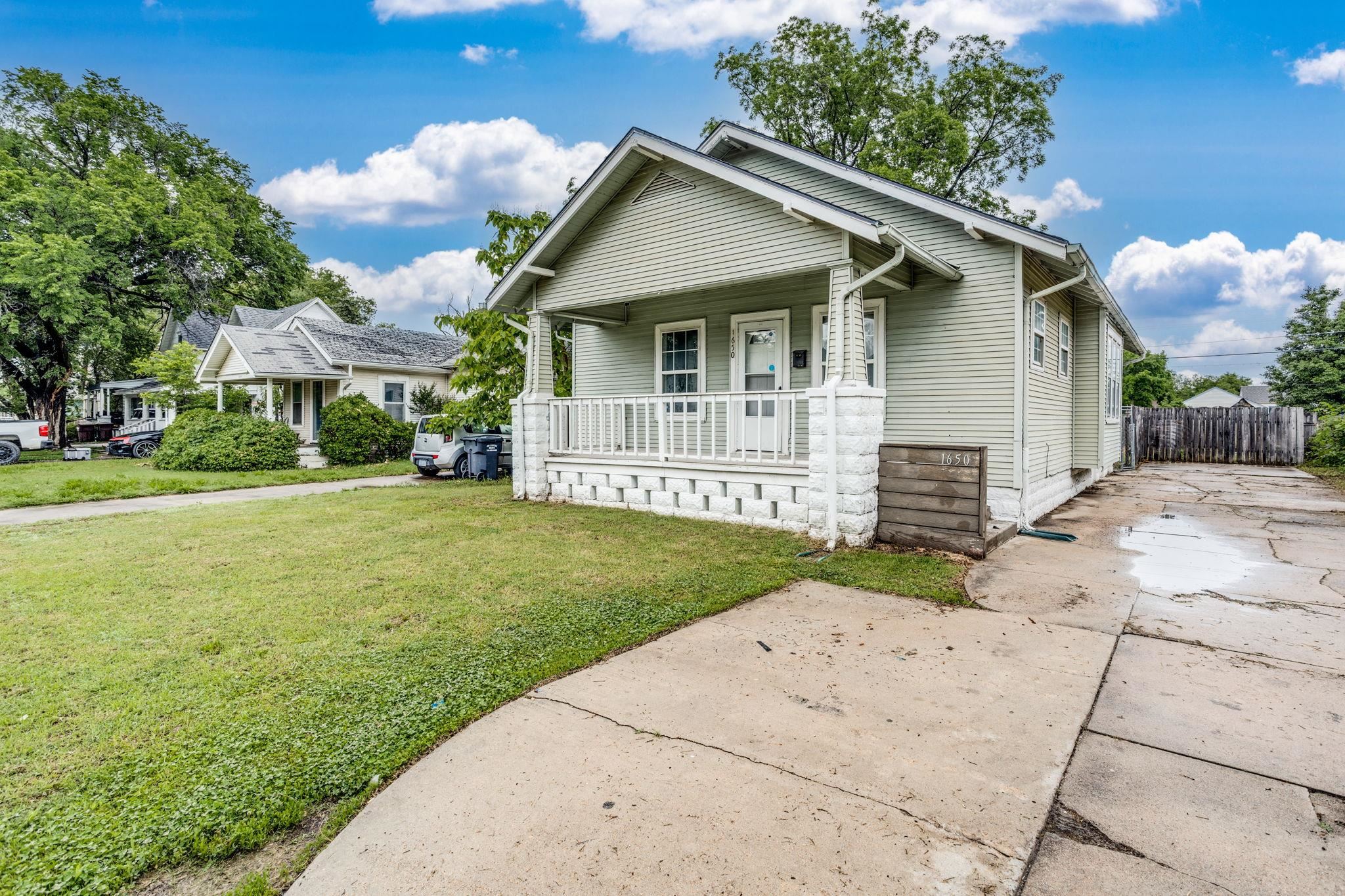 1650 S Saint Francis Ave, Wichita, Virginia image 2