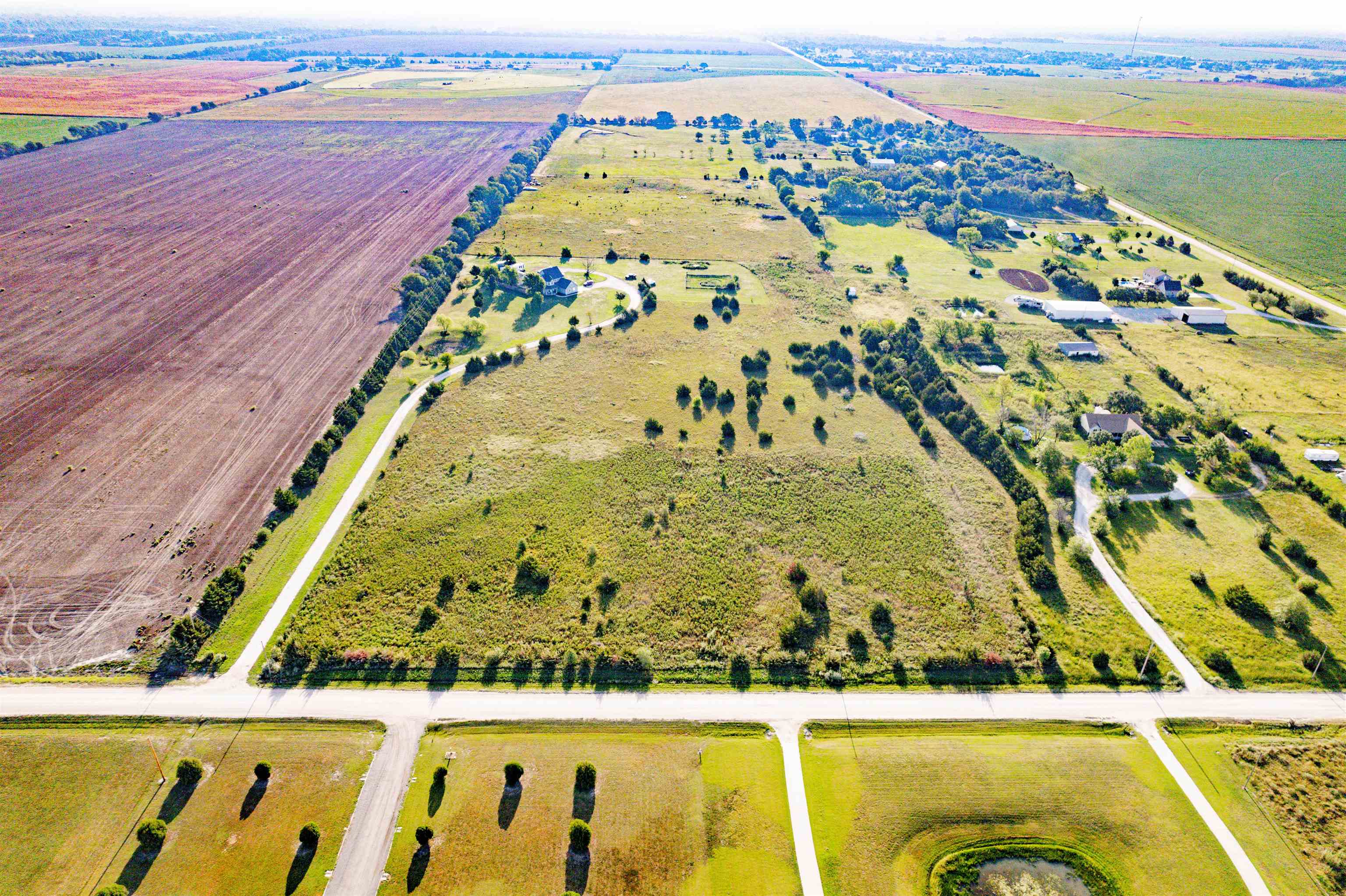 Haysville, Kansas 67060, United States, ,Land,Pending,71020