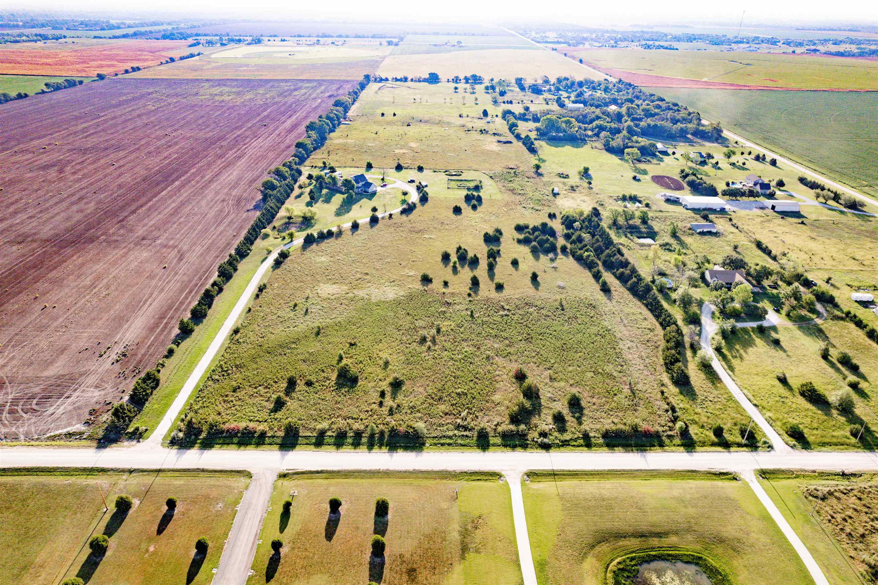 Haysville, Kansas 67060, United States, ,Land,Pending,71020