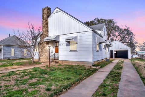 Homes For Sale - 506 N Maple St<br/> Marion County, Peabody, KS 66866