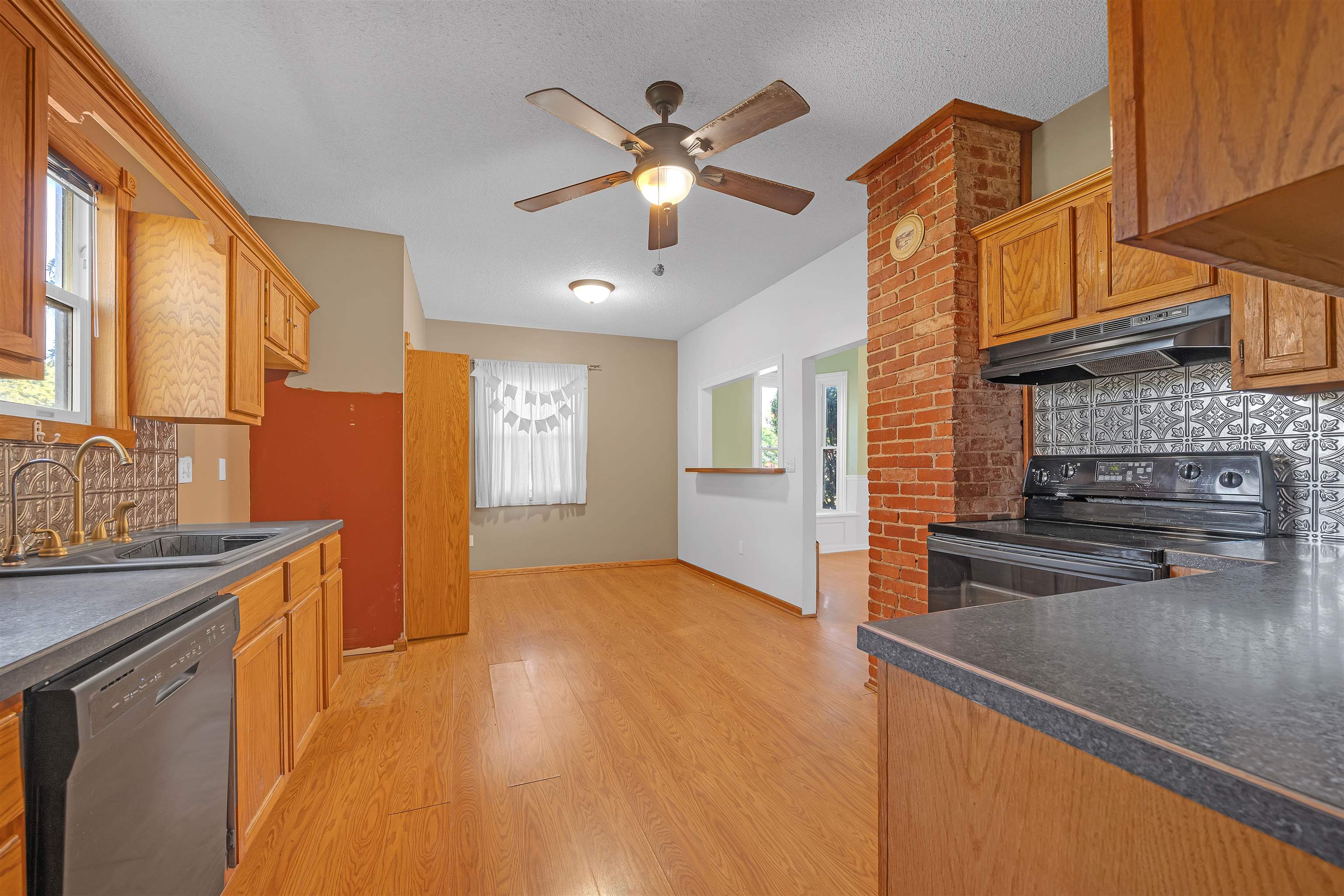 127 N Adams St, Cheney, Kansas image 10