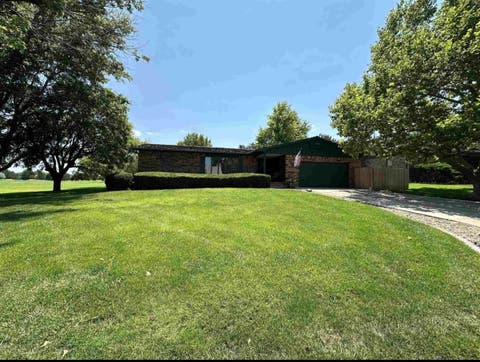 Homes For Sale - 1009 Ruth Ann Dr<br/> Dodge City, KS 67801