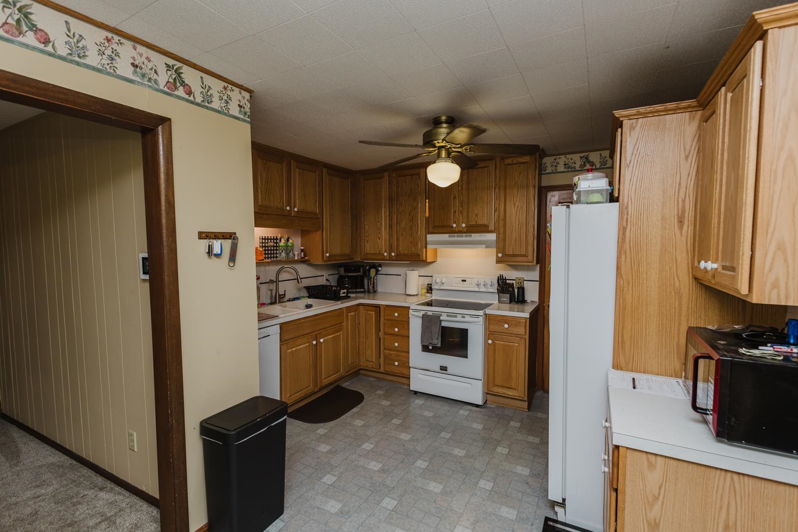 1701 Faulders Ln, Wichita, Kansas image 7