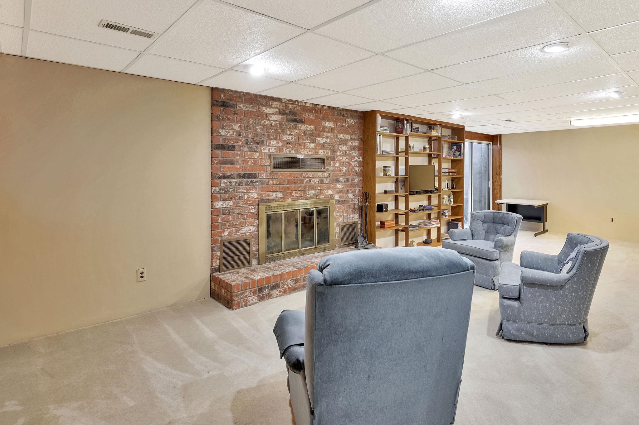 Derby, Kansas 67037, United States, 3 Bedrooms Bedrooms, ,3 BathroomsBathrooms,Residential,Pending,62714