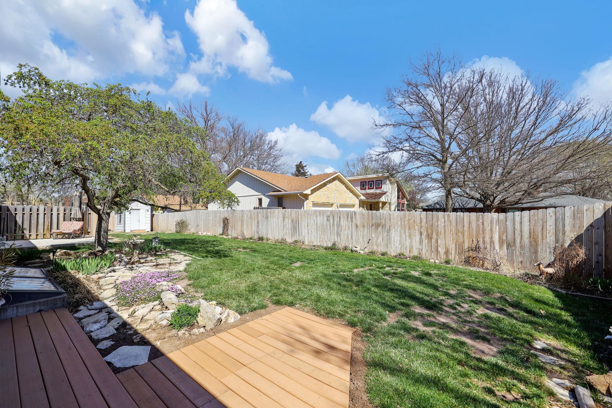 Derby, Kansas 67037, United States, 3 Bedrooms Bedrooms, ,3 BathroomsBathrooms,Residential,Pending,62714