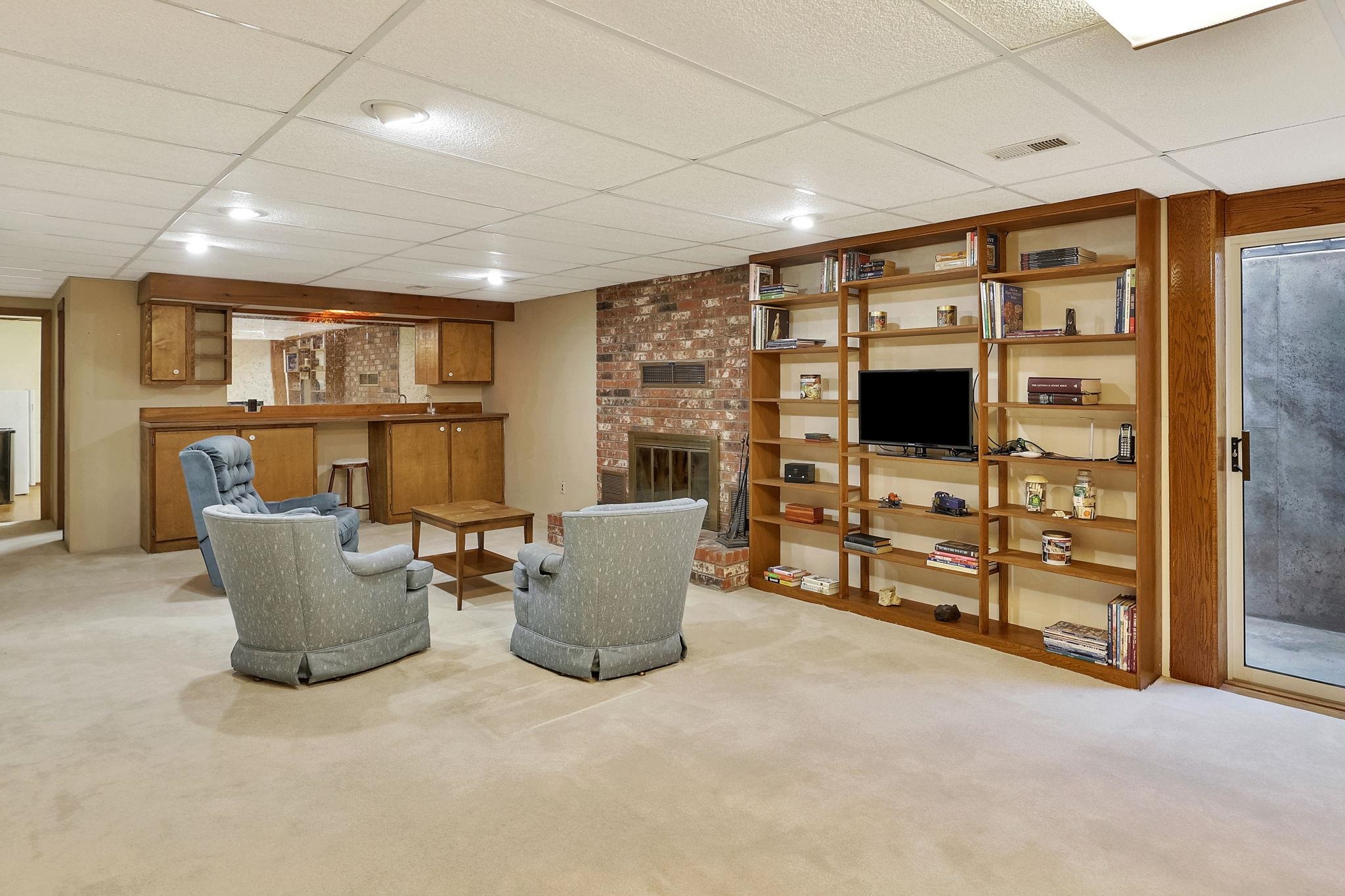 Derby, Kansas 67037, United States, 3 Bedrooms Bedrooms, ,3 BathroomsBathrooms,Residential,Pending,62714