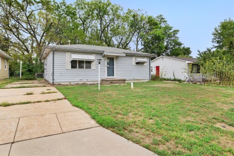 Homes For Sale - 1008 S Summit St<br/> El Dorado, KS 67042
