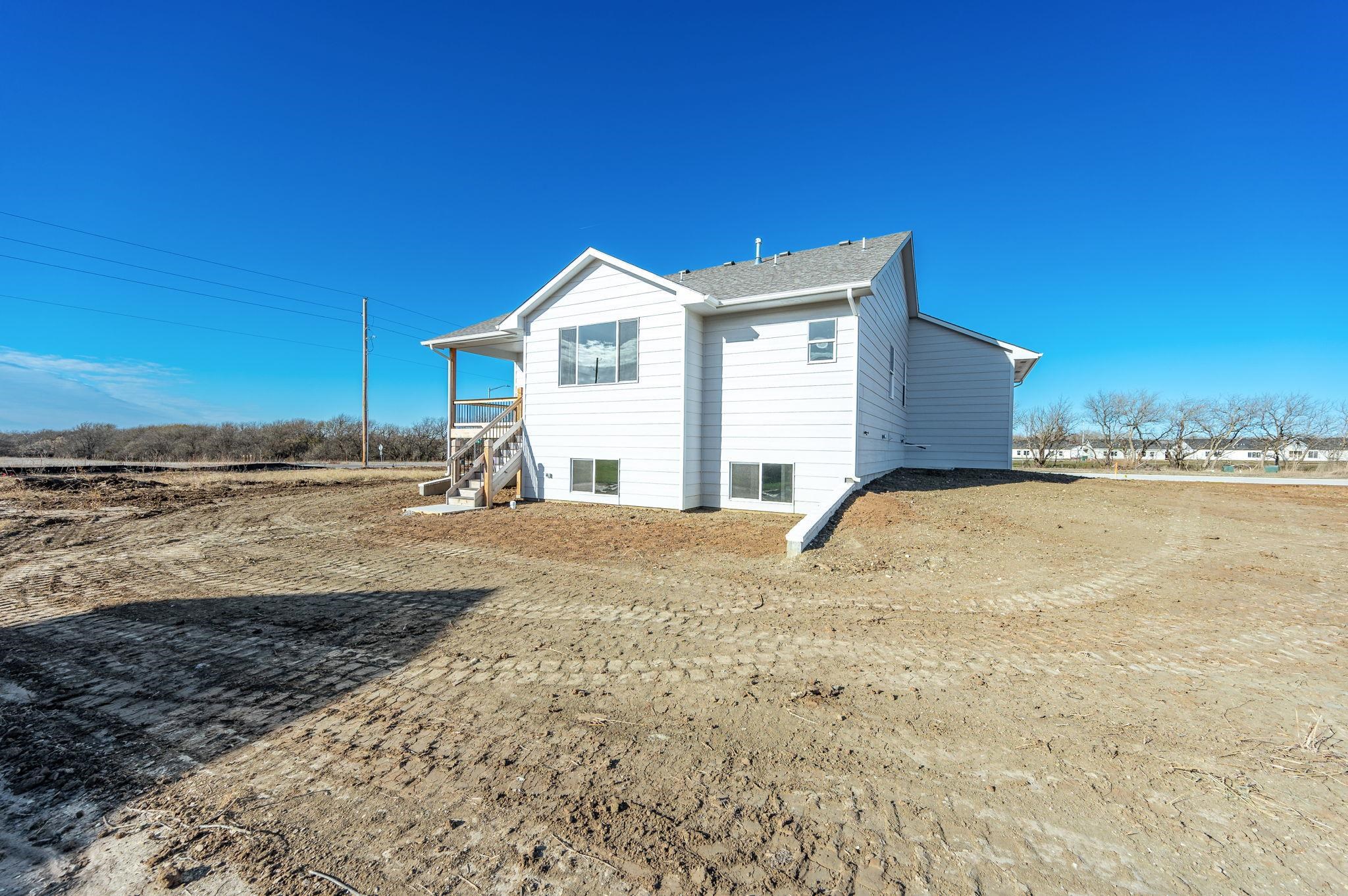 425 E Sprucewood St, Park City, Kansas image 31