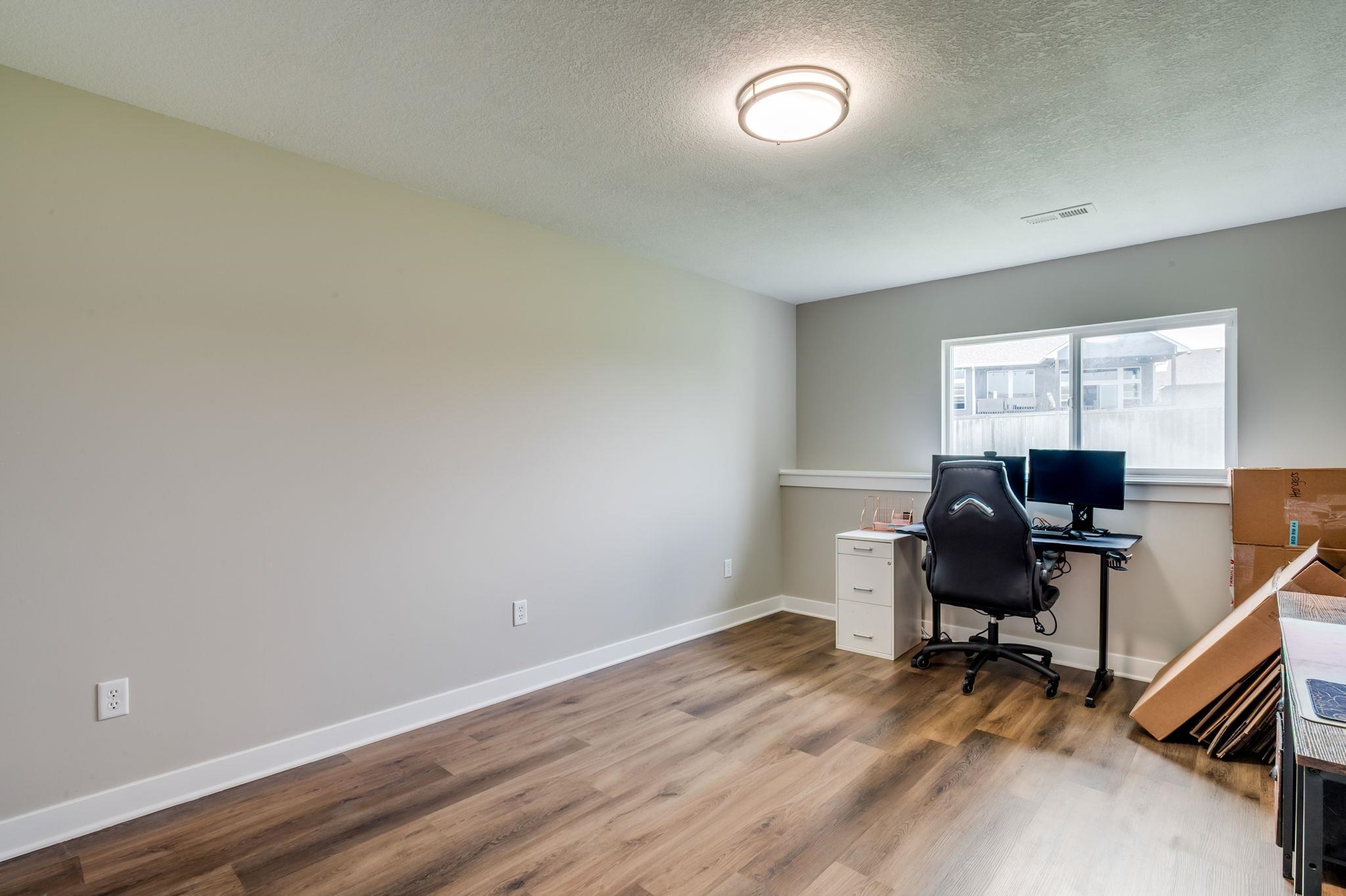 2827 Eagle St, Wichita, Kansas image 30