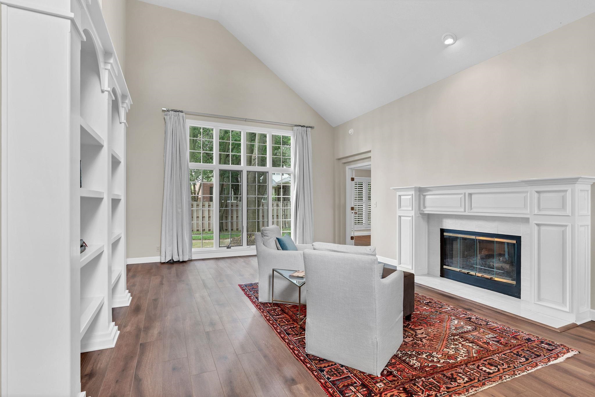 8909 E Bradford Circle, Wichita, Kansas image 9