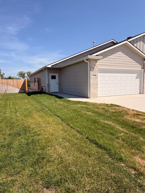 Multifamily For Sale - 2302 S Horseback St<br/> Wichita, KS 67230