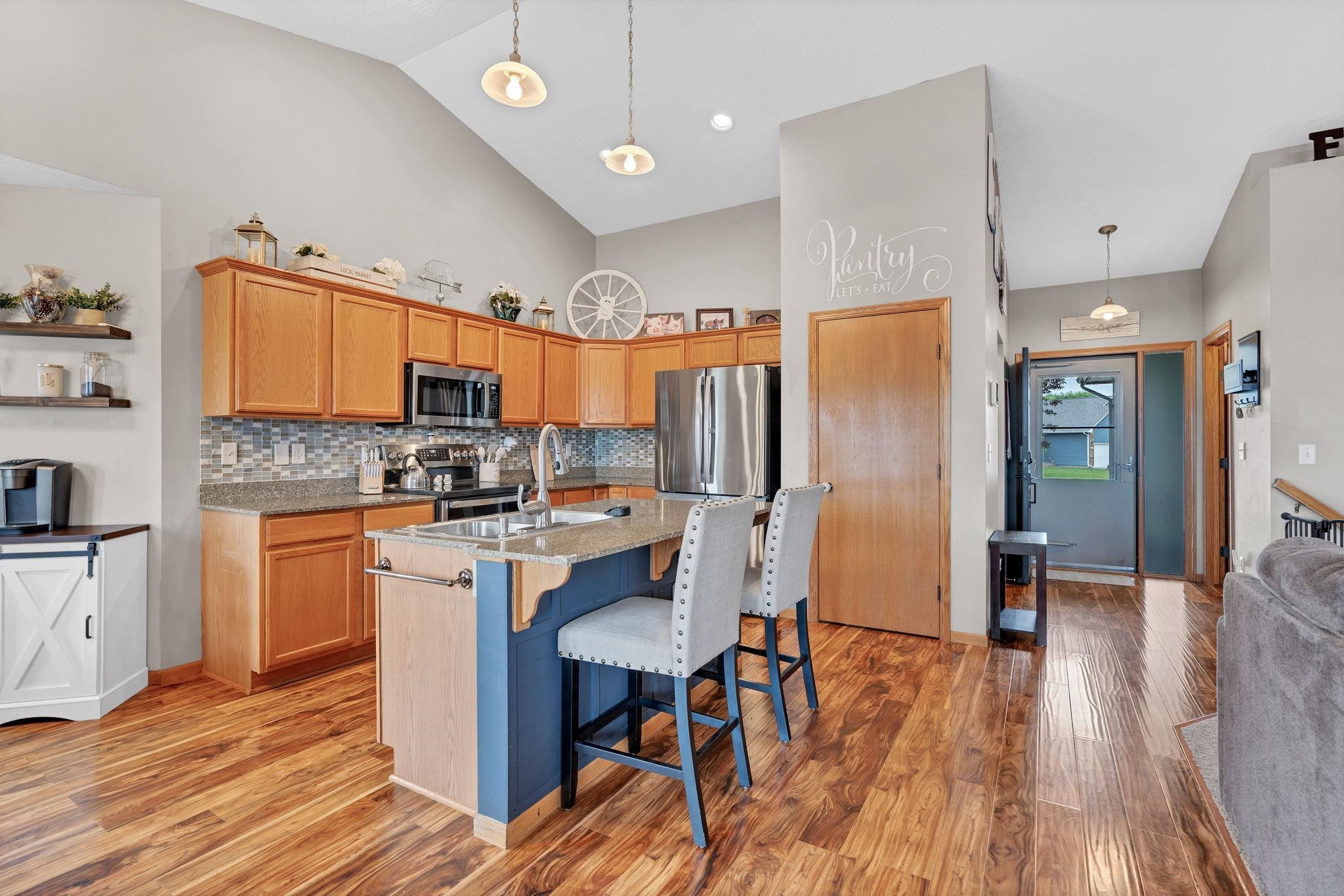 10715 W Waterside Ct, Maize, Kansas image 9