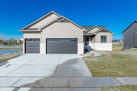 Homes For Sale - 8471 W Pebble St<br/> Maize, KS 67101