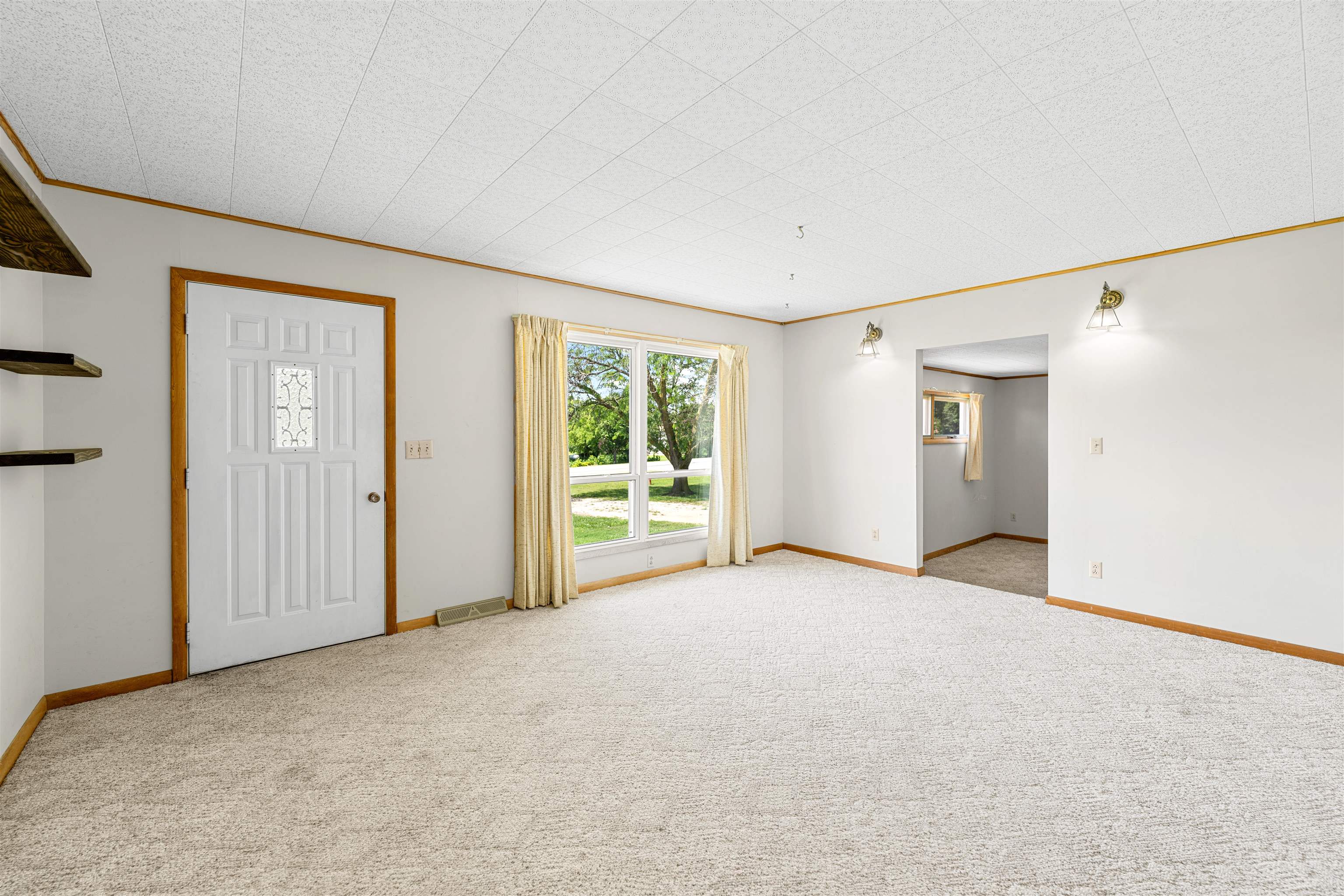 4881 E Country Club, Salina, Kansas image 2