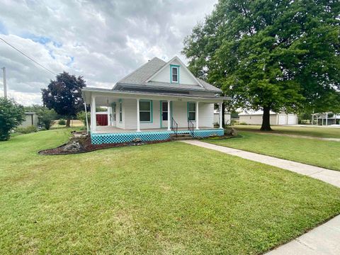 Homes For Sale - 718 Lincoln St<br/> Cloud County, Clyde, KS 66938