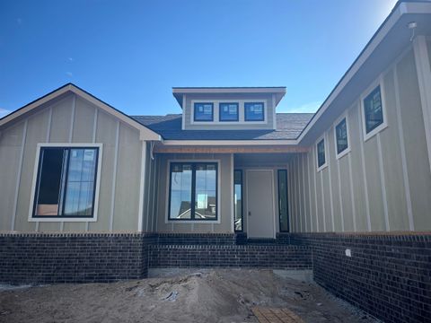 Homes For Sale - 4997 N Emerald<br/> Maize, KS 67101