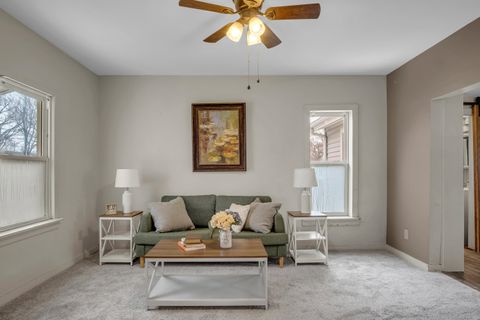 Tiny photo for 402 W 7th Ave, El Dorado, KS 67042 (MLS # 669274)