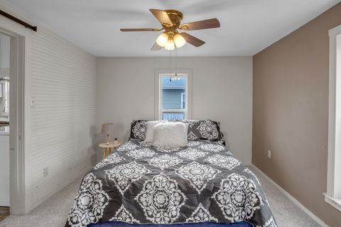 Tiny photo for 402 W 7th Ave, El Dorado, KS 67042 (MLS # 669274)