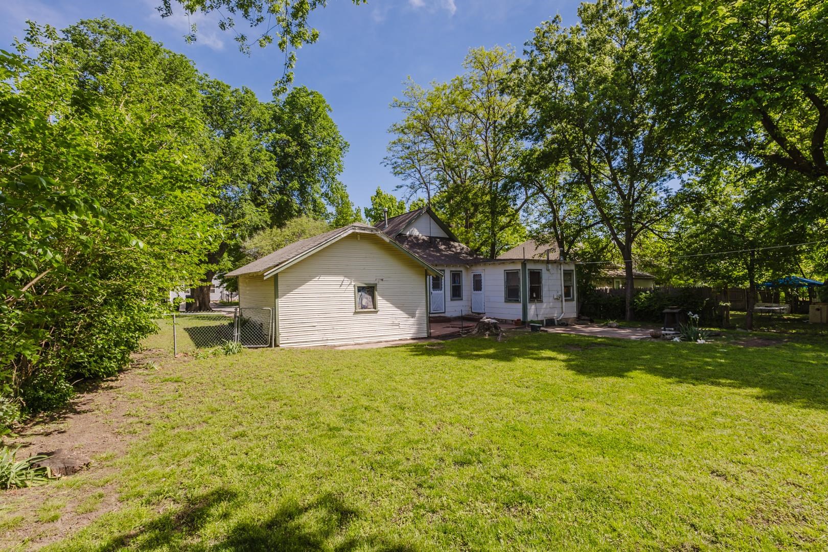 2315 W 3rd St N St, Wichita, Kansas image 31