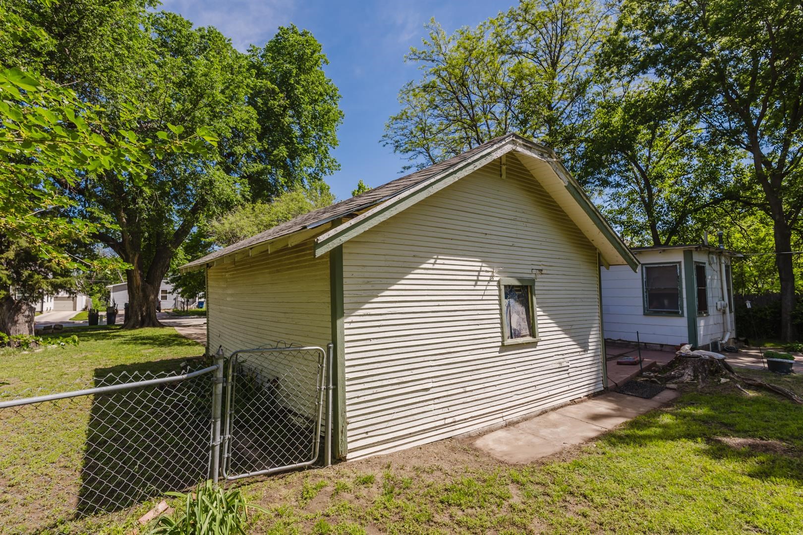 2315 W 3rd St N St, Wichita, Kansas image 23