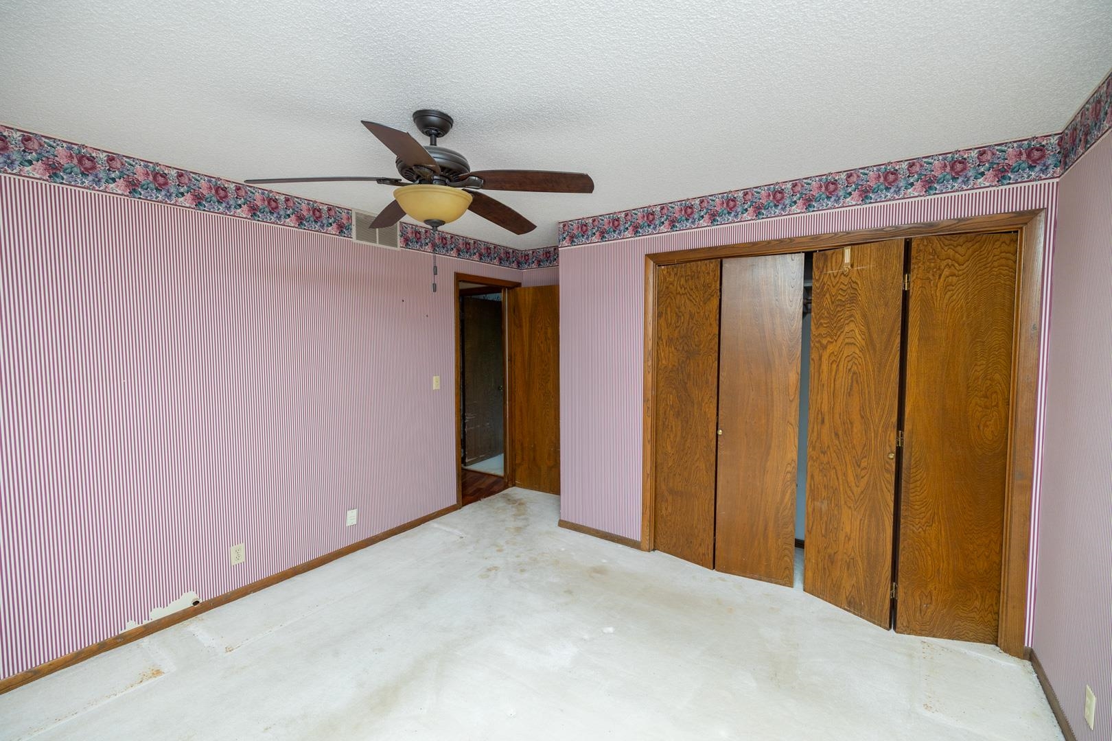3700 Palos Verdes Cir, Valley Center, Kansas image 25