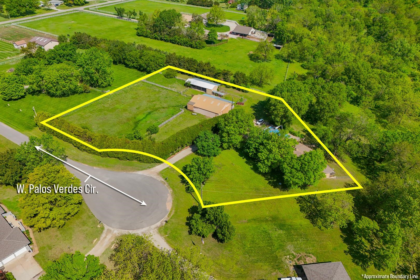 3700 Palos Verdes Cir, Valley Center, Kansas image 2