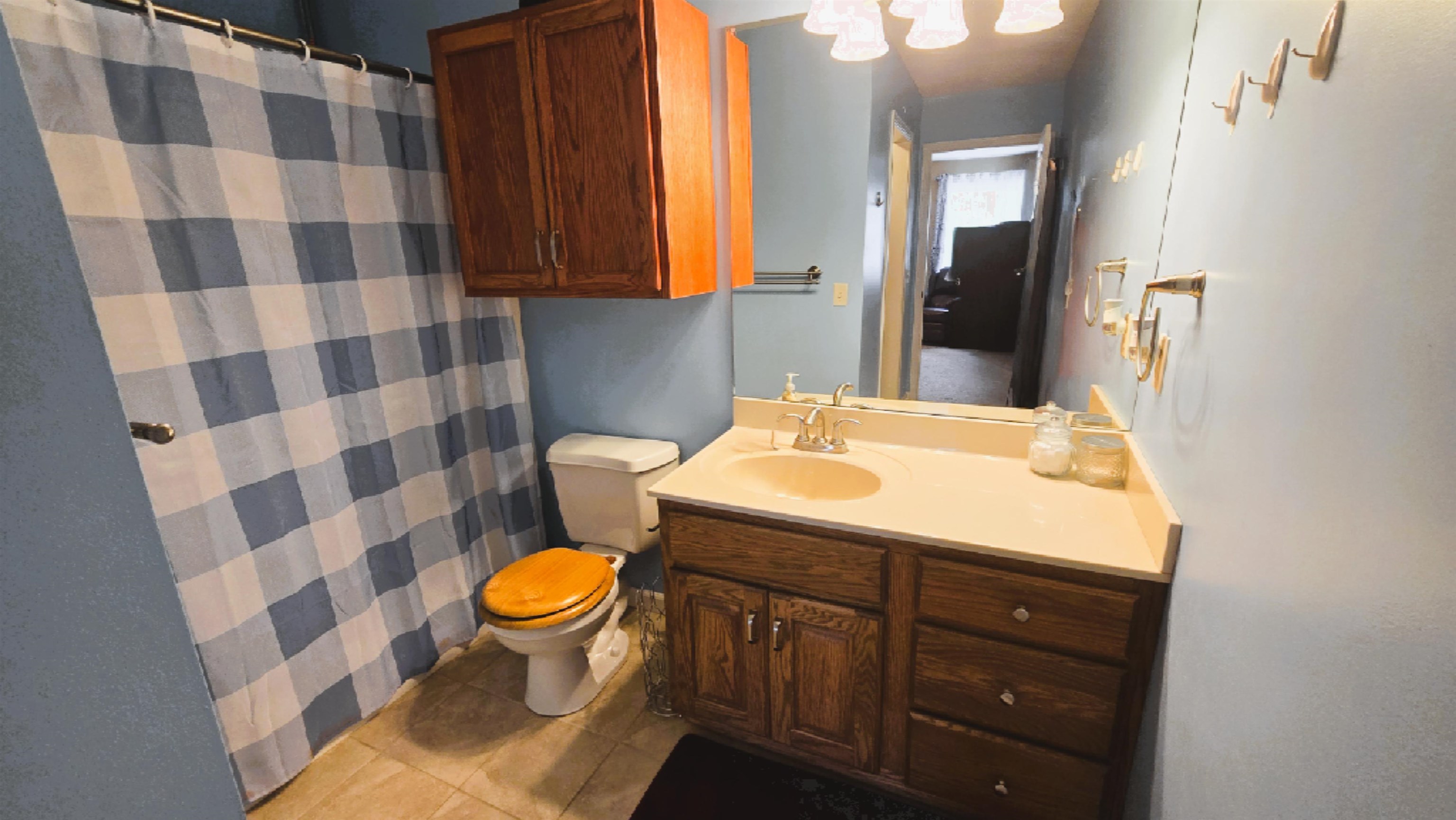2142 Oxford Dr, Salina, Kansas image 10