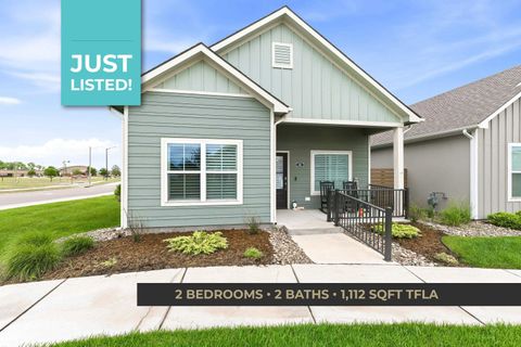 Townhouse For Sale - 441 E Douglas Ave<br/> Butler County, Andover, KS 67002