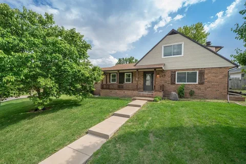425 E Birchwood Rd, Derby, KS 67037 - MLS#: 654450