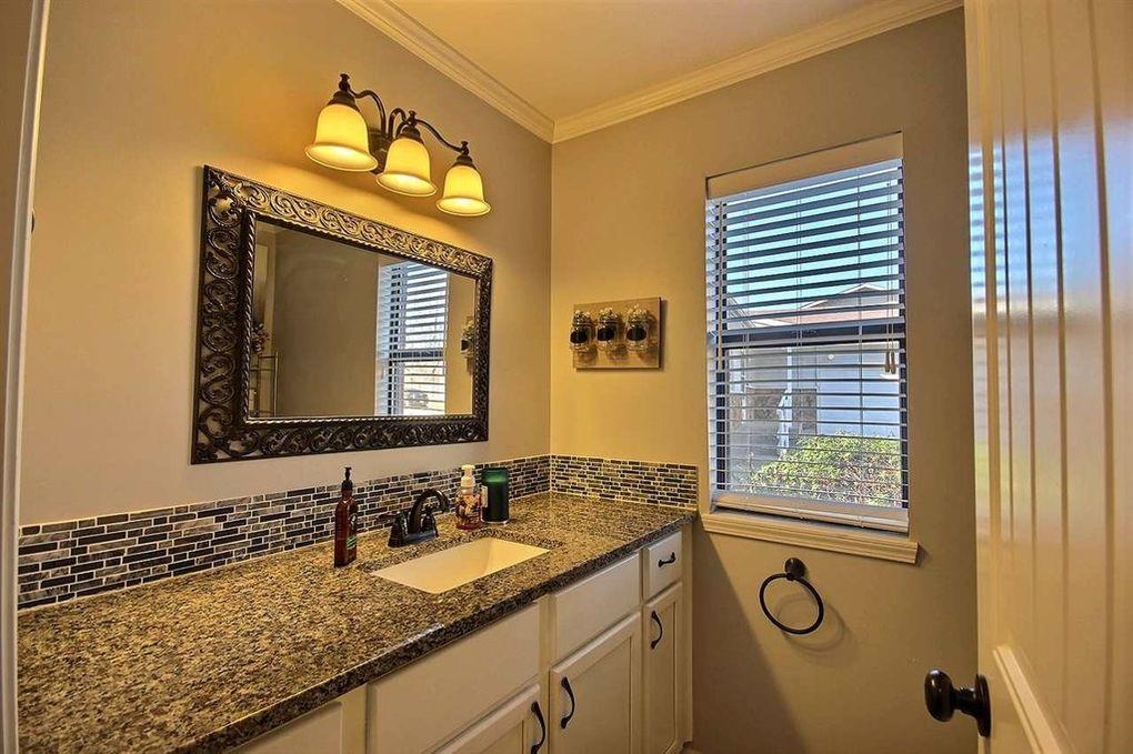 425 E Birchwood Rd, Derby, Virginia image 10