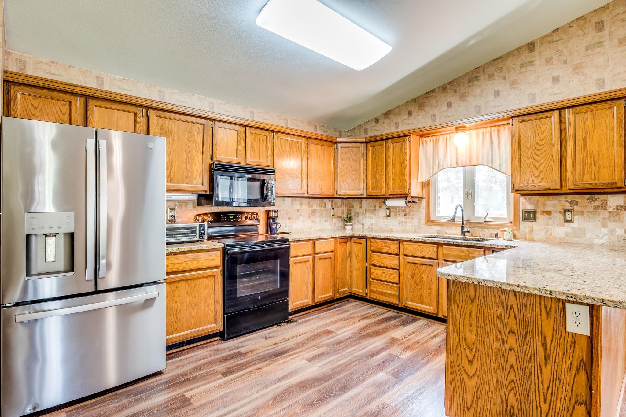 8310 W 2nd St N St, Wichita, Virginia image 9