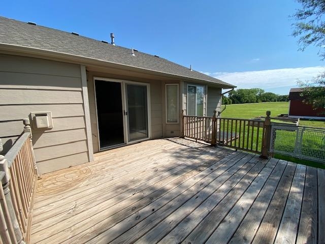 3001 Cottonwood Hill Dr, Newton, Kansas image 34
