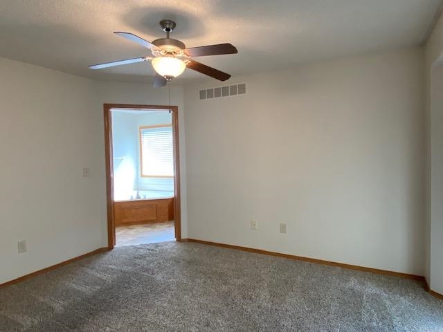 3001 Cottonwood Hill Dr, Newton, Kansas image 16