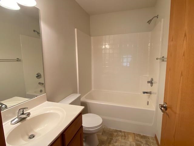 3001 Cottonwood Hill Dr, Newton, Kansas image 22