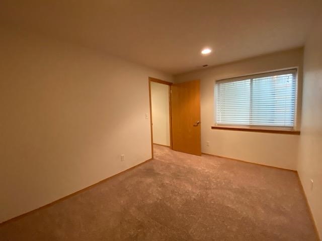 3001 Cottonwood Hill Dr, Newton, Kansas image 29