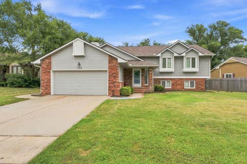 Homes For Sale - 124 N Mars St<br/> Wichita, KS 67212