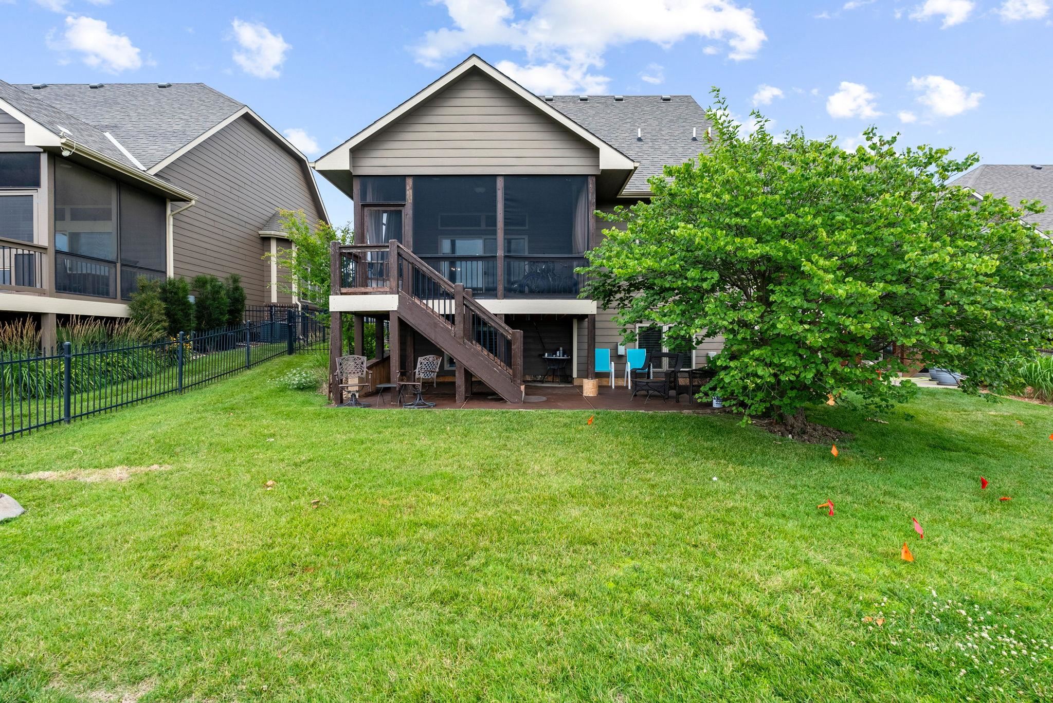 715 N Prairie Dunes St, Wichita, Kansas image 30