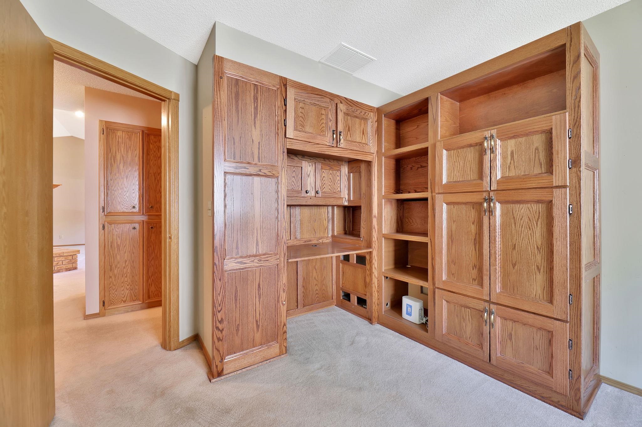 2518 N Amarado St, Wichita, Kansas image 21