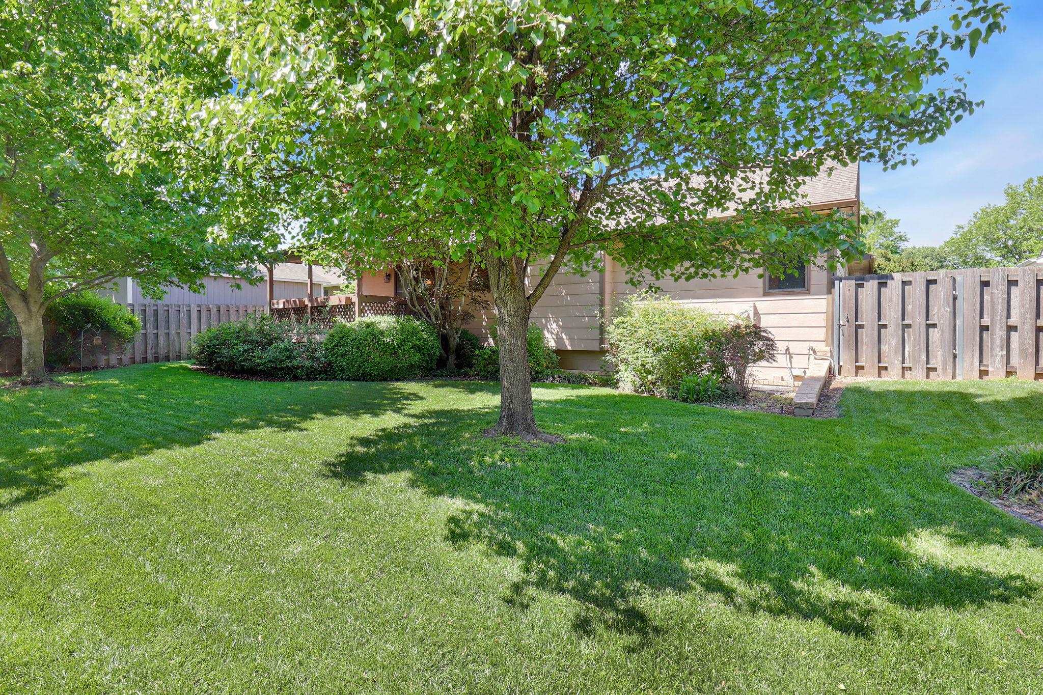 2518 N Amarado St, Wichita, Kansas image 35