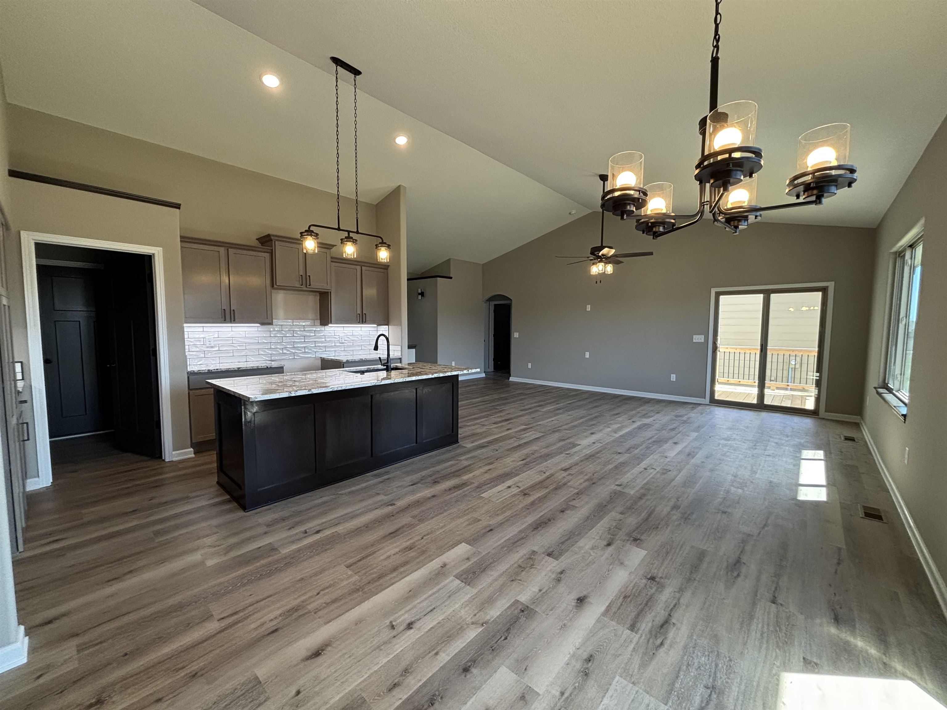 2546 Spring Meadows Ct, Derby, Kansas image 4