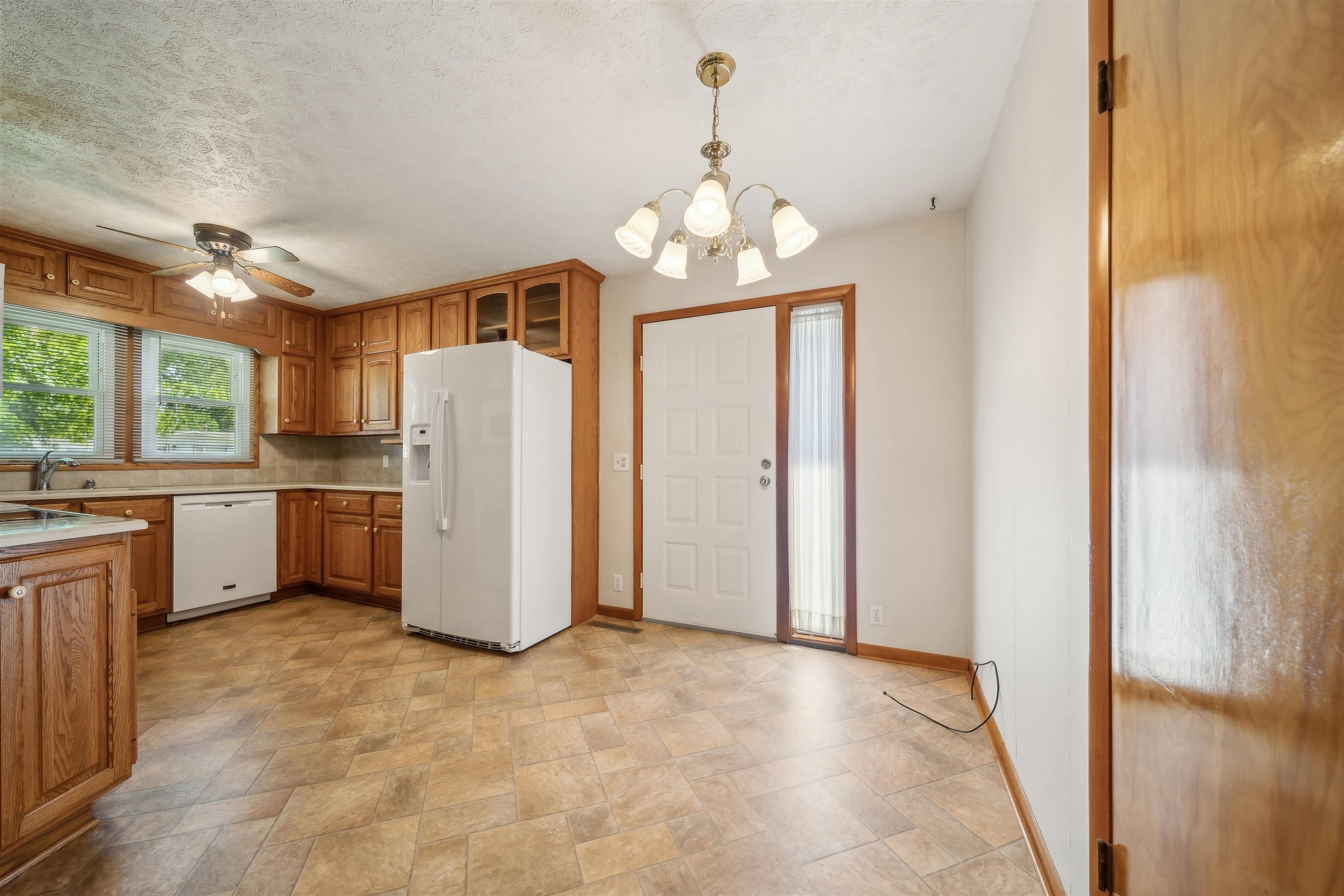 1521 W Lotus St, Wichita, Virginia image 8