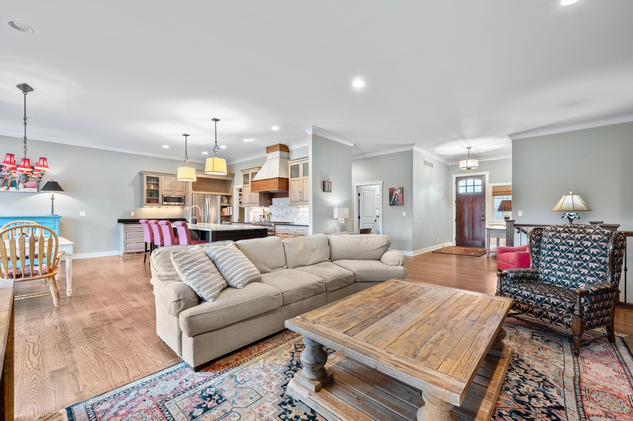 538 N Belle Terre Cir, Wichita, Kansas image 6