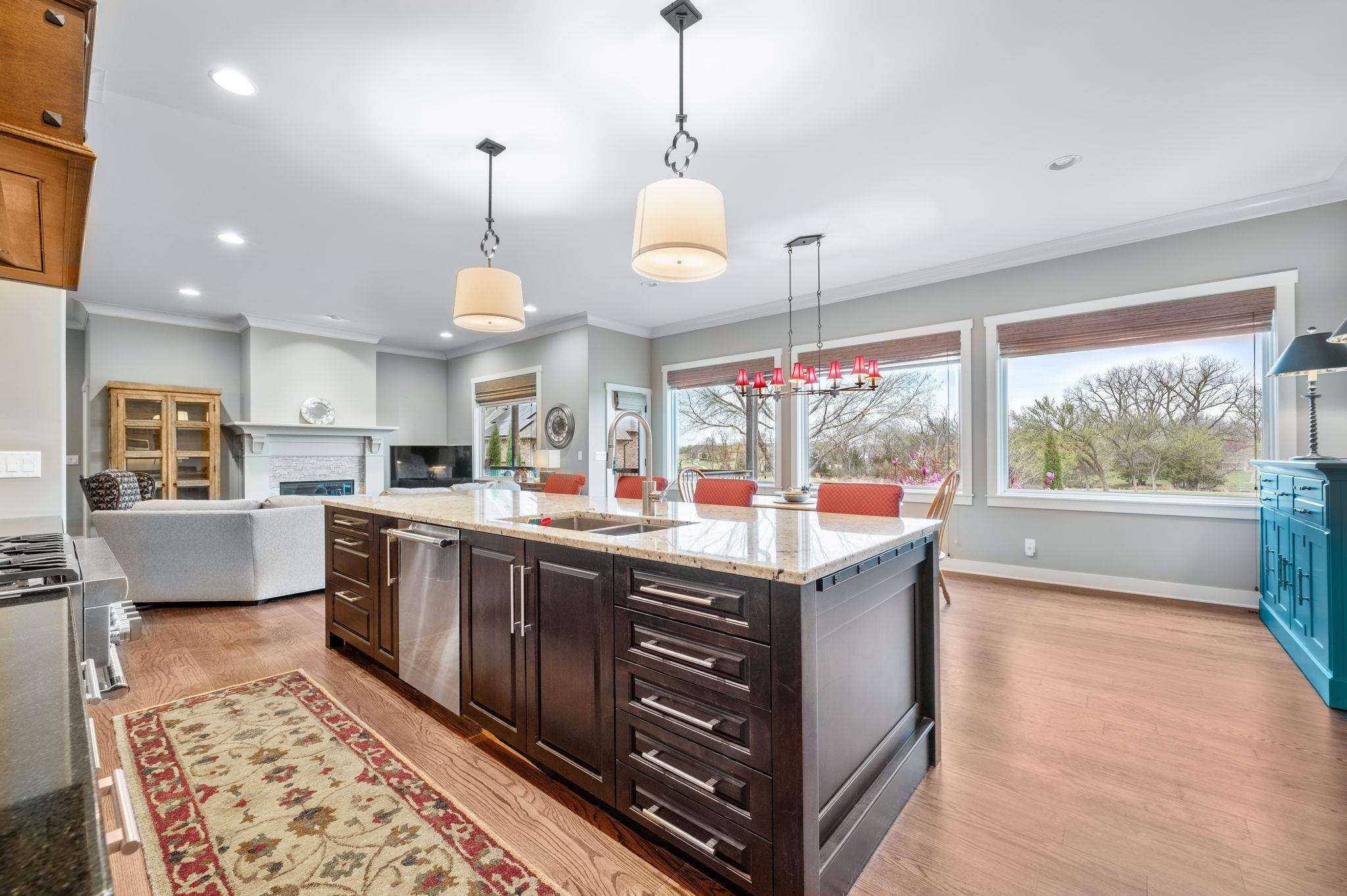 538 N Belle Terre Cir, Wichita, Kansas image 11