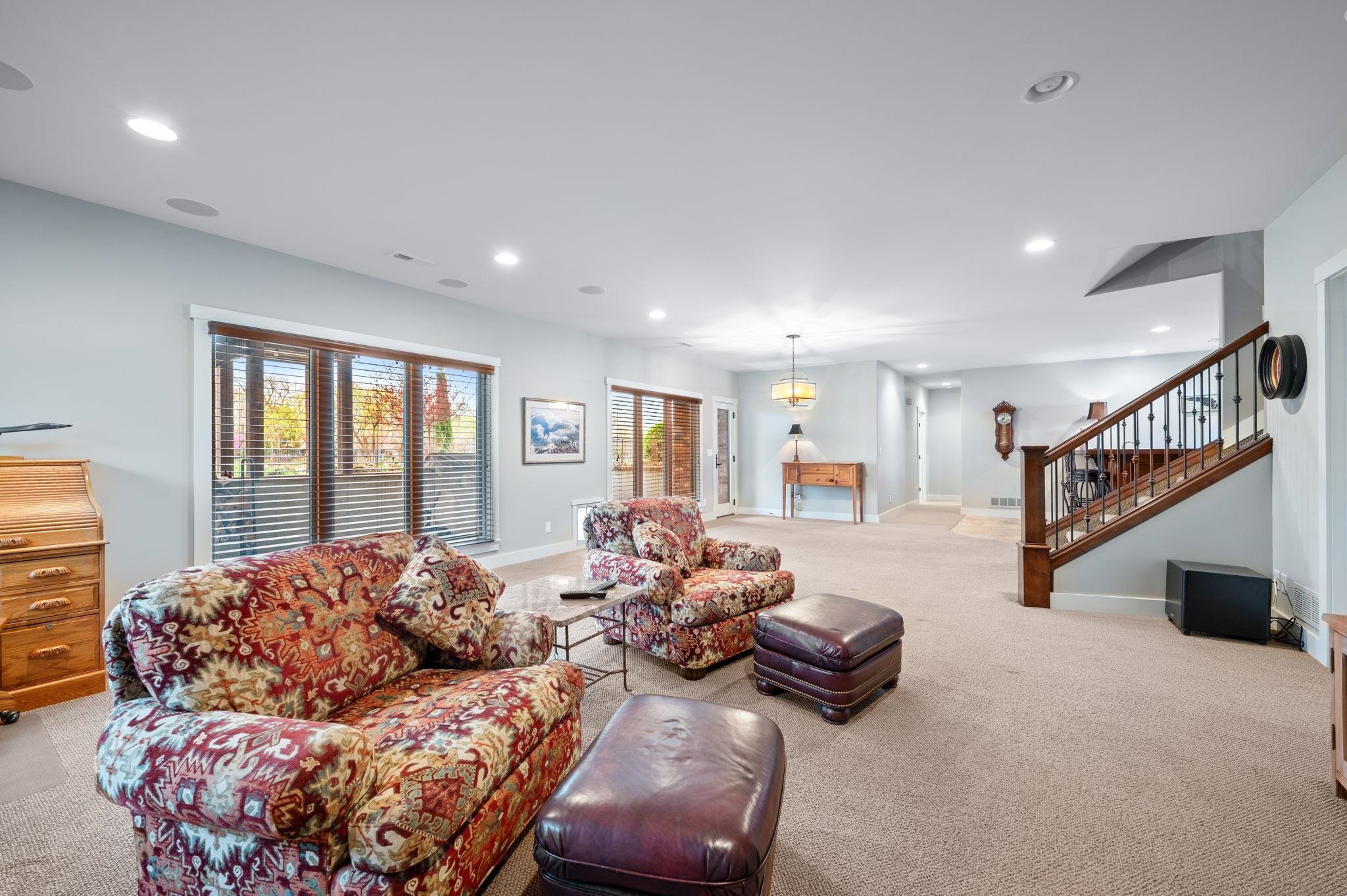 538 N Belle Terre Cir, Wichita, Kansas image 23