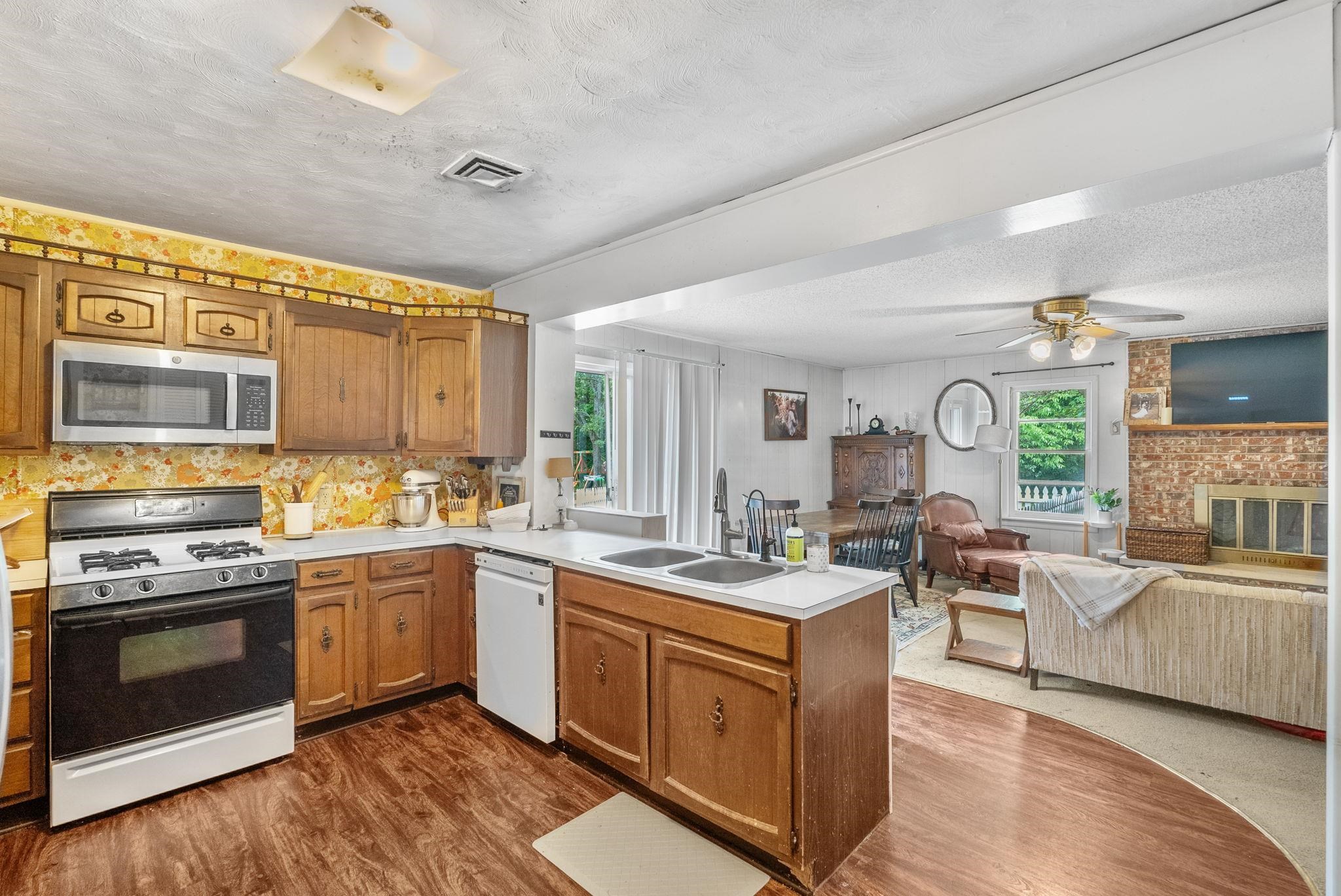 1003 N Olive St, Leon, Kansas image 13